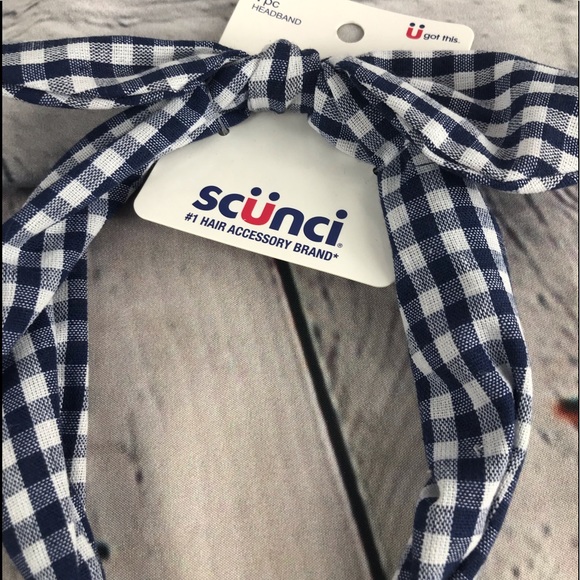 HAIR ACCESSORIES - Picture 5 of 10